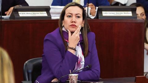   La exministra Carolina Corcho representa una fracción dura del petrismo que no está conforme con su salida.