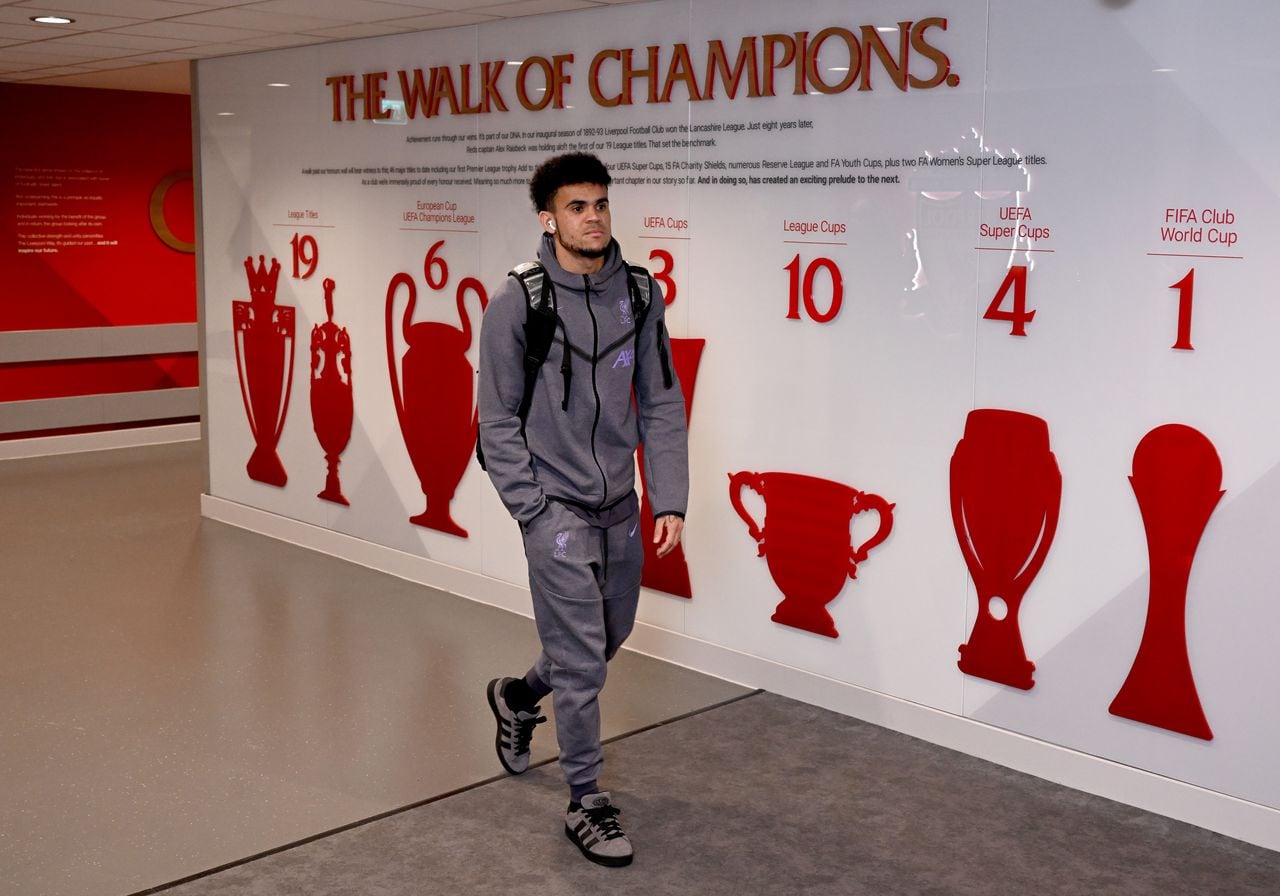 LIVERPOOL, ENGLAND - FEBRUARY 28: (THE SUN OUT, THE SUN ON SUNDAY OUT) Luis Diaz of Liverpool arriving before the Emirates FA Cup Fifth Round match between Liverpool and Southampton at Anfield on February 28, 2024 in Liverpool, England. (Photo by Andrew Powell/Liverpool FC via Getty Images)