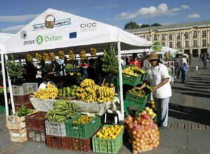Los Mercados Campesinos vienen funcionando desde hace siete años dentro de las estrategias de comercialización del Plan Maestro de Abastecimiento de Alimentos y Seguridad Alimentaria de Bogotá.