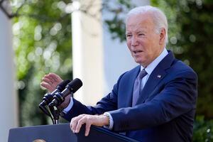 El presidente Joe Biden habla desde el rosedal de la Casa Blanca, Washington, miércoles 11 de octubre de 2023. (AP Foto/Susan Walsh)