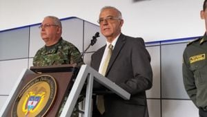 El ministro de la Defensa, Iván Velásquez, reiteró que el coronel Óscar Dávila, mencionado en el caso de Laura Sarabia, se suicidó.