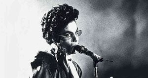 El músico Prince, en vivo, el 9 de mayo de 1987. Foto: Rob Verhorst.