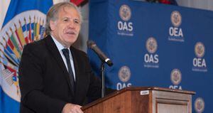 Luis Almagro, secretario de la OEA, expresó su rechazo al gobierno de Nicolás Maduro.