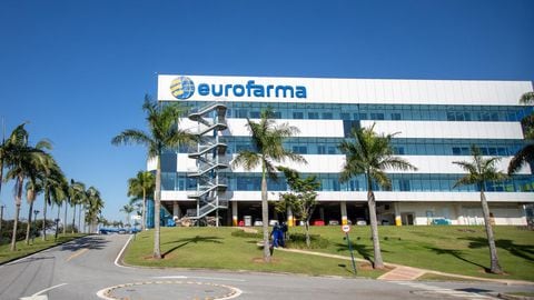 Eurofarma completa la adquisición de Genfar en Colombia y adopta una marca única de genéricos en Latinoamérica.
