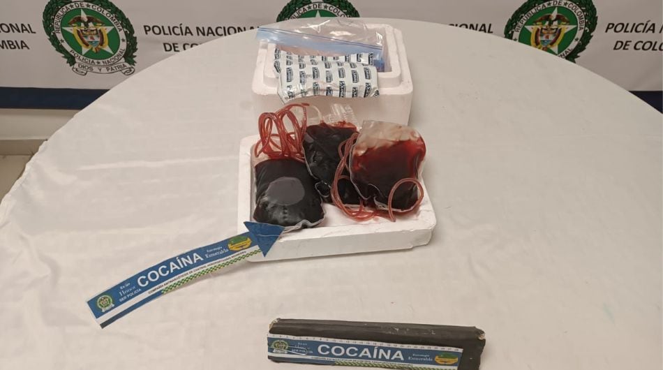 Descubren cocaína mezclada con sangre en aeropuerto de Rionegro, Antioquia.