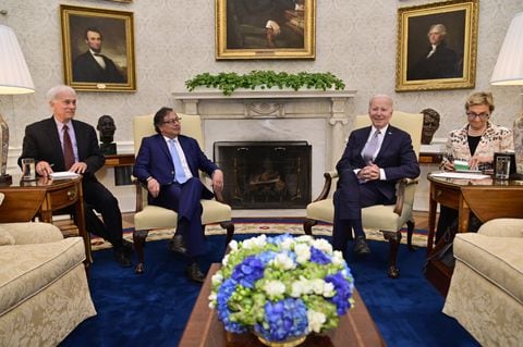 Los presidentes Gustavo Petro y Joe Biden hablaron sobre la política antidrogas, avanzar hacia una economía descarbonizada, entre otros temas.