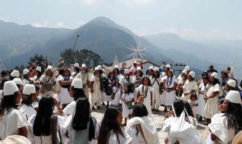 Indigenas Arhuacos en el Cerro de Monserrate