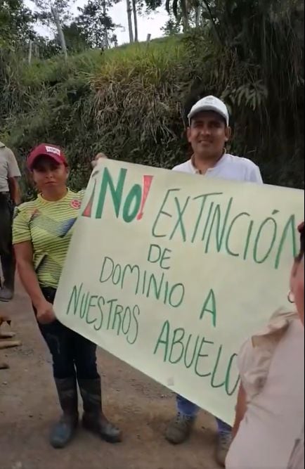 Campesino de Pauna, Boyacá piden al Gobierno que cumpla con el compromiso de no ejecutar extinción de dominio a sus tierras.