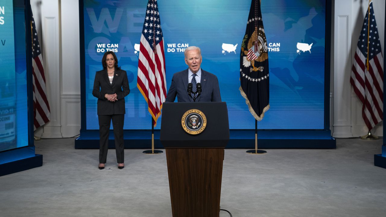 Joe Biden, Kamala Harris (AP Photo/Evan Vucci)