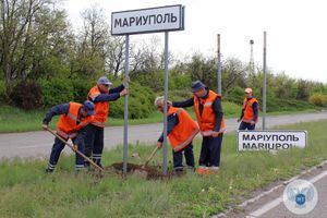 Rusos reemplazan señales de tránsito escritas en ucraniano o ingles