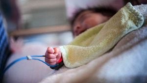 "El oxígeno es útil en muchos casos, desde para el bebé más pequeño que necesita oxígeno hasta alguien con enfermedad pulmonar crónica avanzada en poblaciones de edad avanzada", dice la Greenslade / BBC - GETTY IMAGES