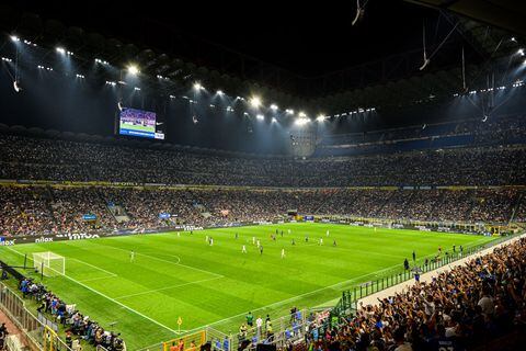 Estadio San Siro de Milán.