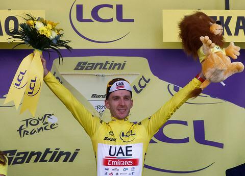 Adam Yates, primer dueño del 'maillot' amarillo en el Tour de Francia