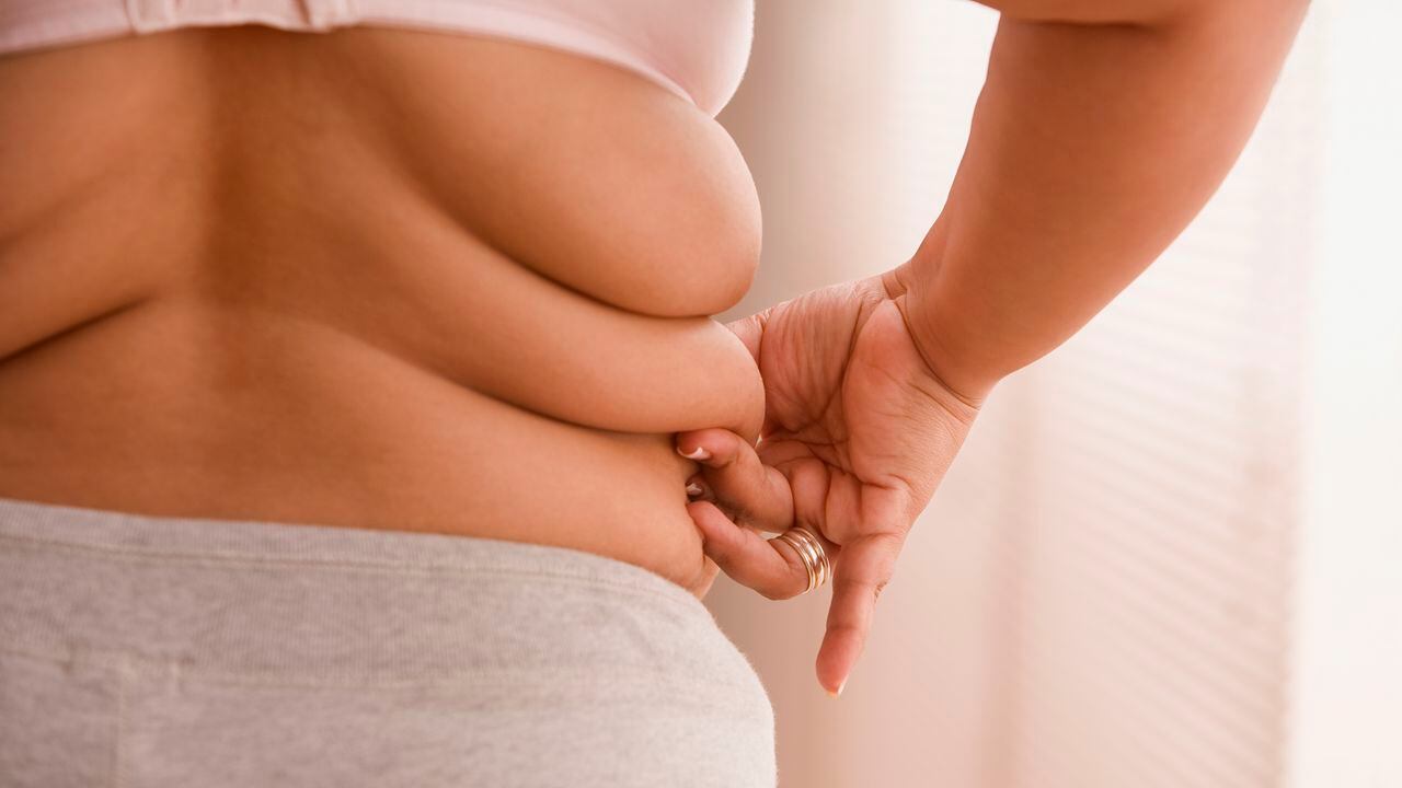 Tener un peso saludable es ideal para prevenir ciertas enfermedades.