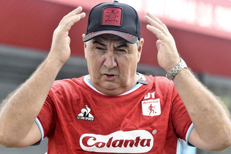 Futbol:  Jorge "Polilla" Da Silva, entrenador de  América de Cali: Foto José L Guzmán. El País