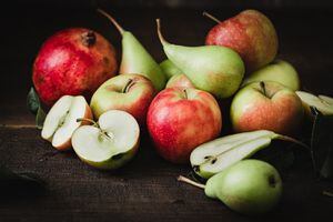 Las peras y manzanas son ideales para ayudar a bajar la presión.