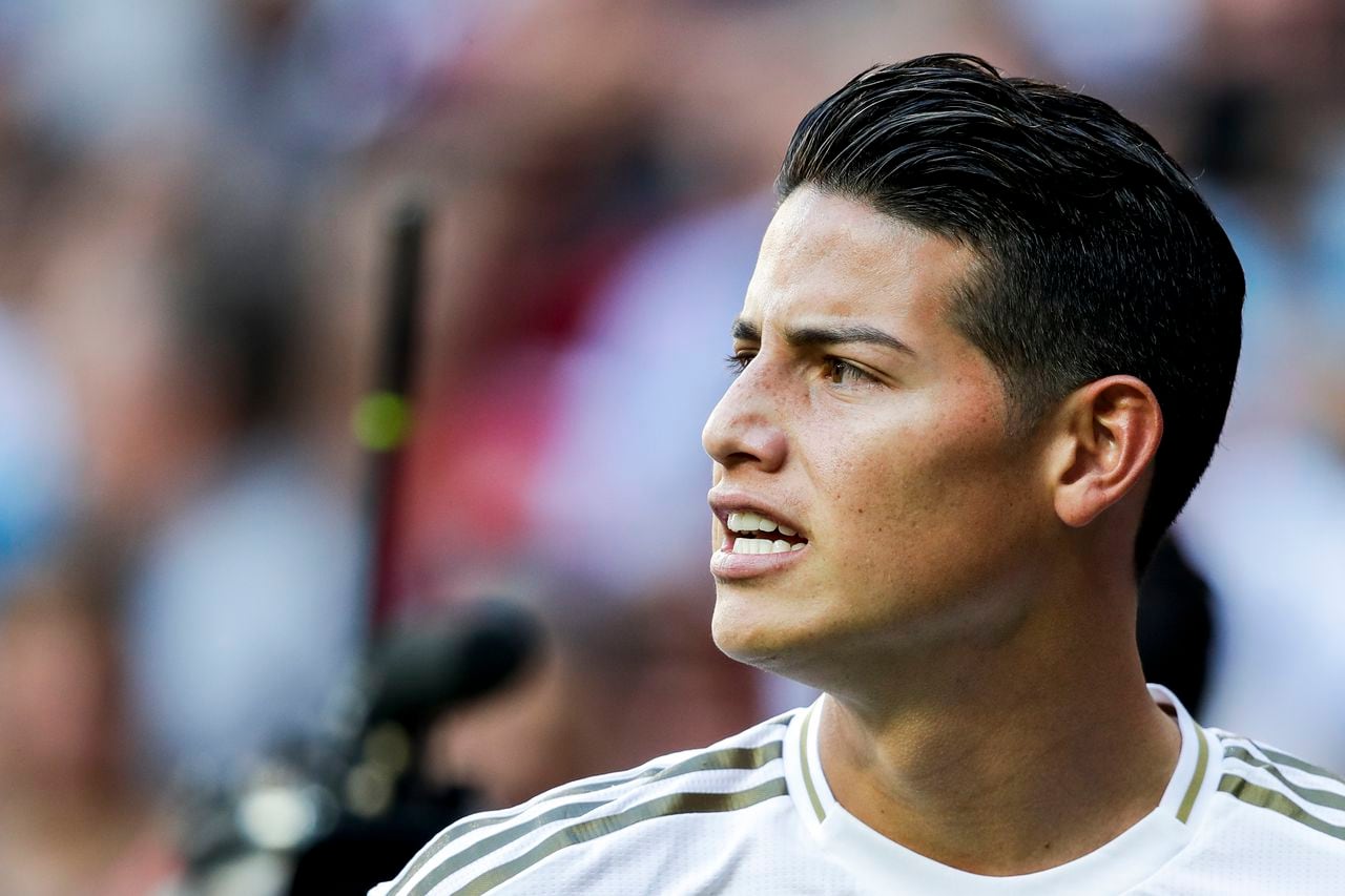 MADRID, SPAIN - OCTOBER 5: James Rodriguez of Real Madrid during the La Liga Santander  match between Real Madrid v Granada at the Santiago Bernabeu on October 5, 2019 in Madrid Spain (Photo by David S. Bustamante/Soccrates/Getty Images)