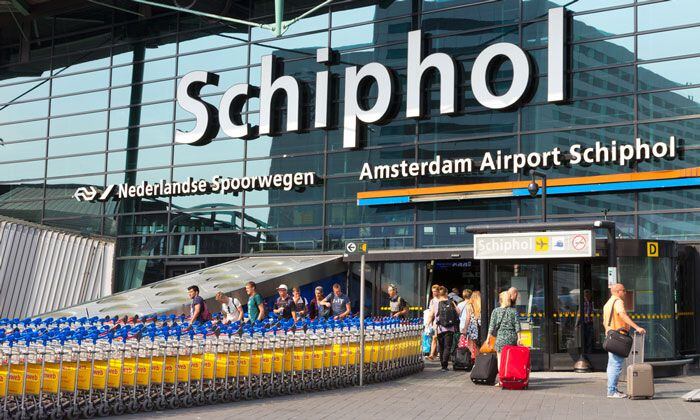 Aeropuerto de Schiphol en Ámsterdam, Países Bajos.