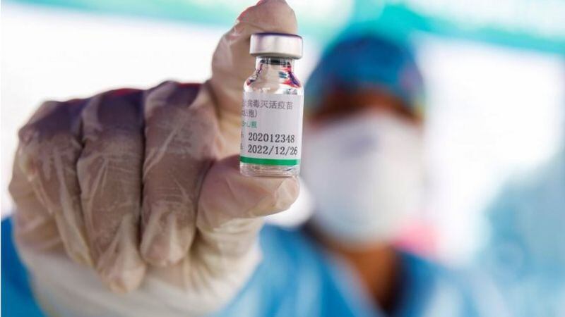 La vacuna de Sinopharm se estuvo probando en Perú a finales del año pasado.