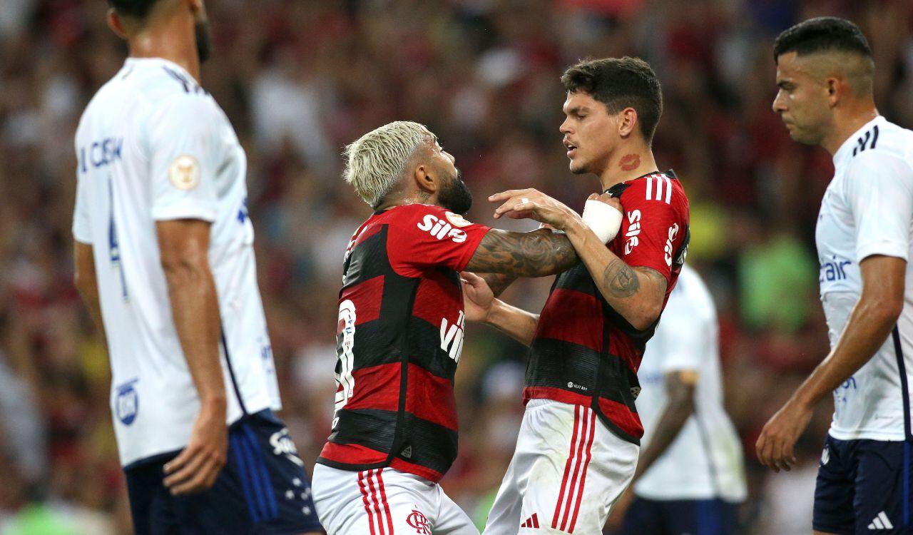 Flamengo se 'sacudió' del mal momento ante Cruzeiro