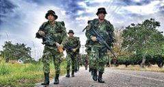     La mayor cantidad de soldados asesinados en combates se registra en el departamento del Cauca. Durante 2024, más de 340 integrantes del Ejército han resultado heridos. 