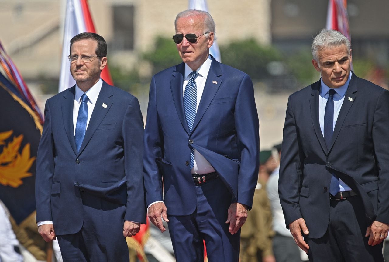Tel Aviv, Israelí Presidente Isaac Herzog Joe Biden y Yair Lapid Primer Ministro de Israel