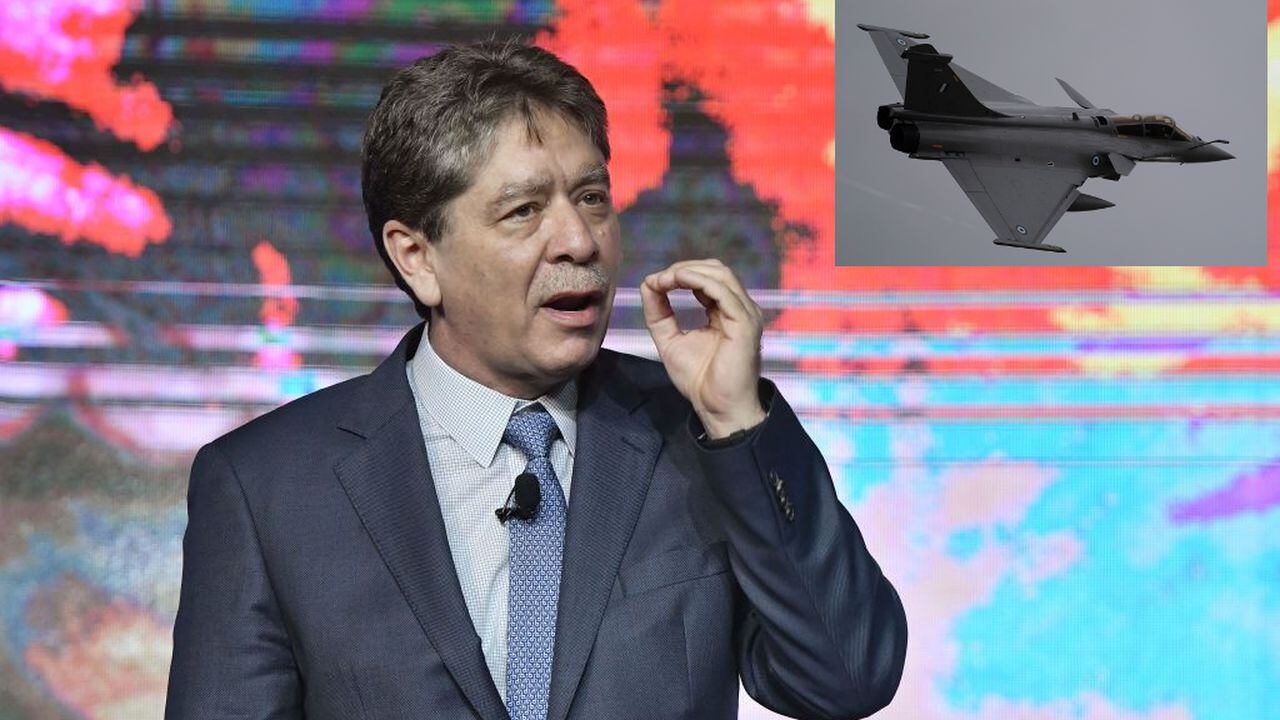 El presidente de la Andi, Bruce Mac Master, expresó su preocupación frente a la eventual compra de aviones de combate.