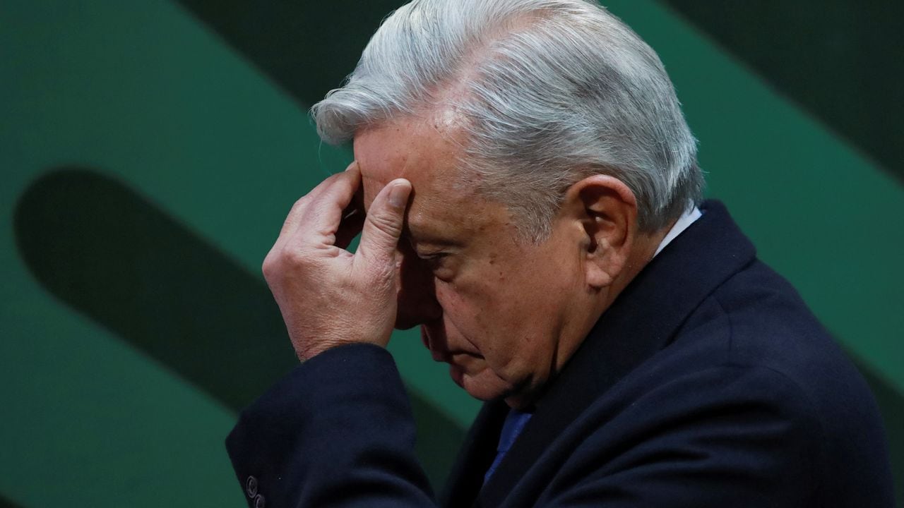 Andrés Manuel López Obrador, ha pedido prudencia  y ha afirmado que la investigación por vínculos con narcotráfico está abierta contra el exsecretario de Seguridad Genaro García