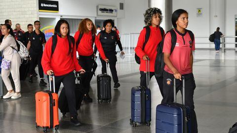 Jugadoras de Caracas ya aterrizaron en el Aeropuerto de Cali para encarar la Copa Libertadores Femenina 2023.