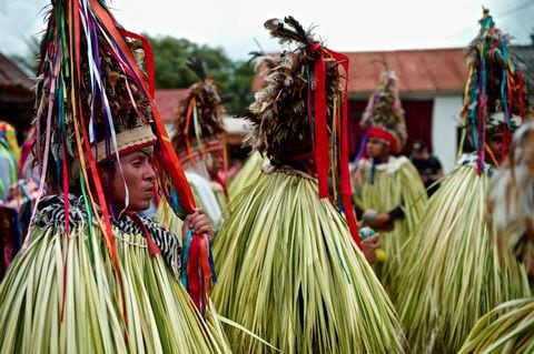 Kogui, Wiwa, Arhuaco y Kakuamo; los cuatro pueblos indígenas de la Sierra Nevada de Santa Marta.