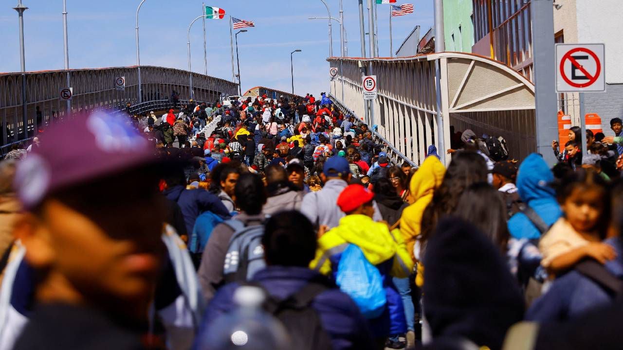 Continúa la crisis migratoria en la frontera entre México y Estados Unidos.