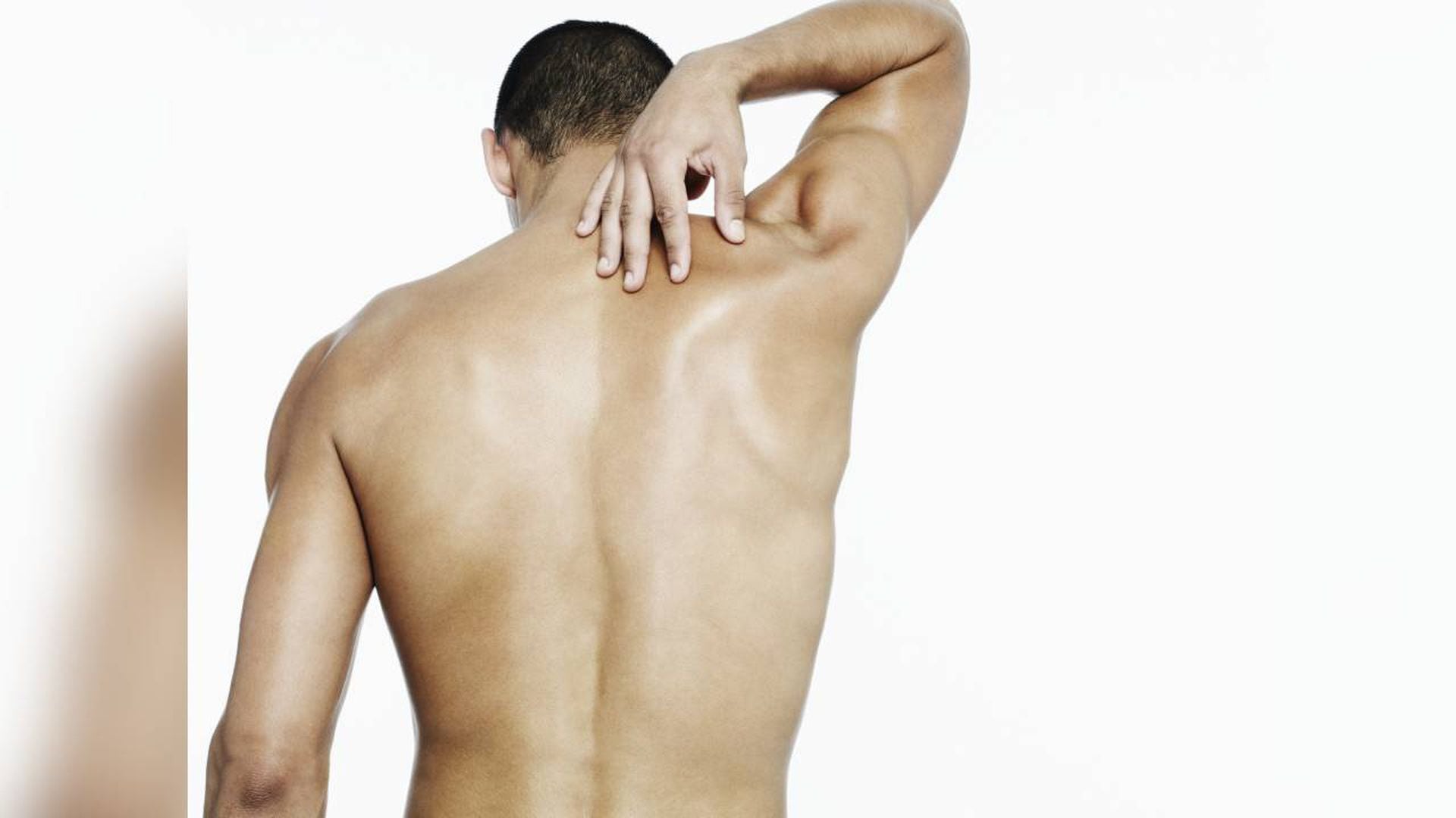 6 estiramientos para prevenir dolores y molestias en la espalda