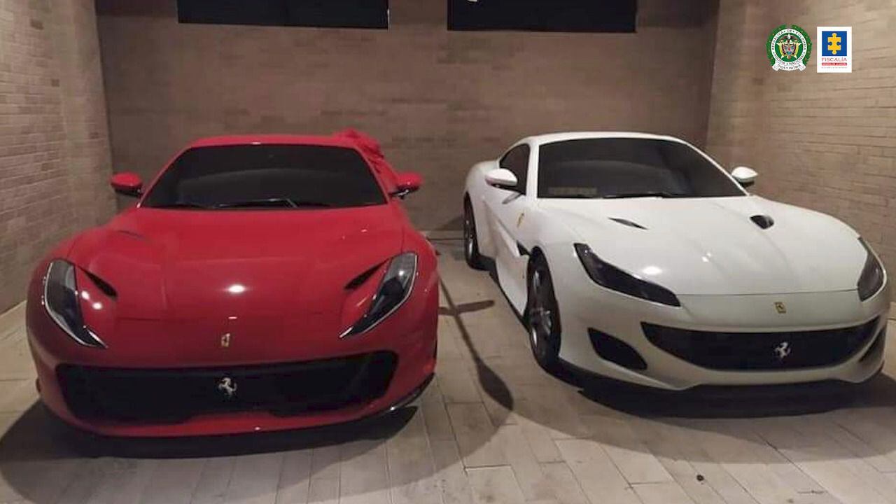 Los Ferrari y otros lujosos bienes que incautó la Fiscalía a alias Falcón, un narco del Clan del Golfo