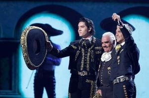 La 20a Entrega Anual de los Premios Grammy Latinos - Espectáculo - Las Vegas, Nevada, EE. UU., 14 de noviembre de 2019 - Actúan Alex, Vicente y Alejandro Fernández. Foto EUTERS / Steve Marcus 