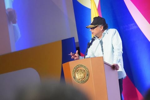 Presidente Gustavo Petro en el Congreso Nacional de Municipios