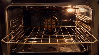 Cuándo se debe usar la rejilla del horno?