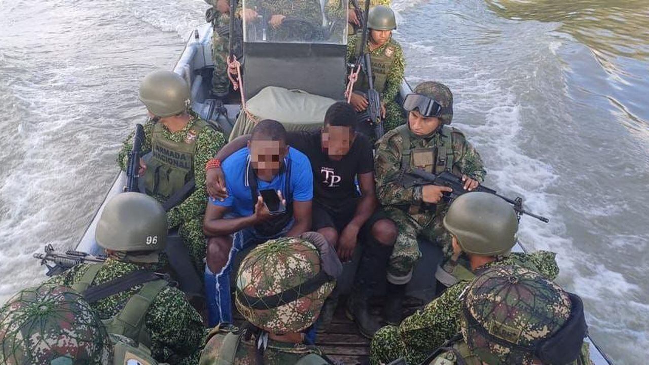 Cinco integrantes del GAO-r Rafael Aguilera se entregaron voluntariamente a las tropas del Ejército Nacional en Timbiquí, Cauca.