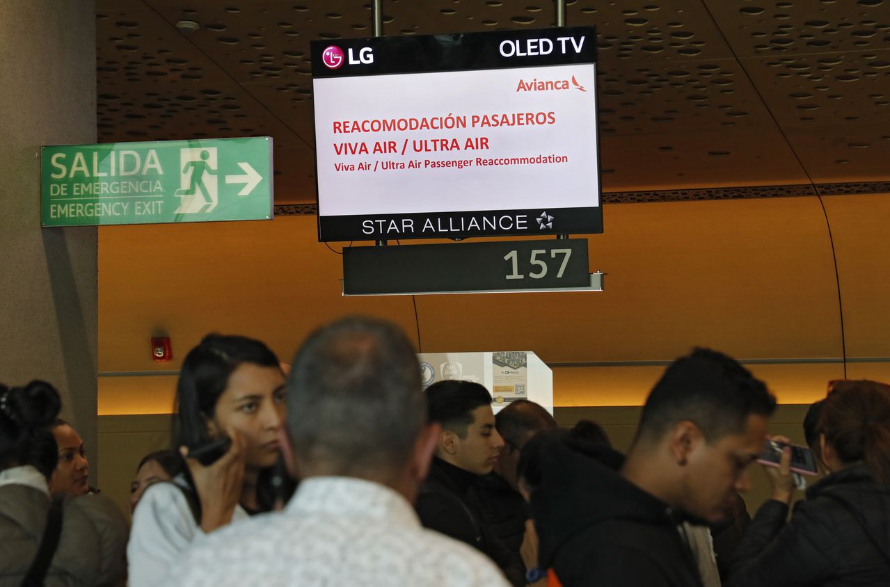 Situación de pasajeros en el aeropuerto El Dorado tras el cierre de la aerolínea de bajo costo Ultra Air
Bogota marzo 30 del 2023
Foto Guillermo Torres Reina / Semana