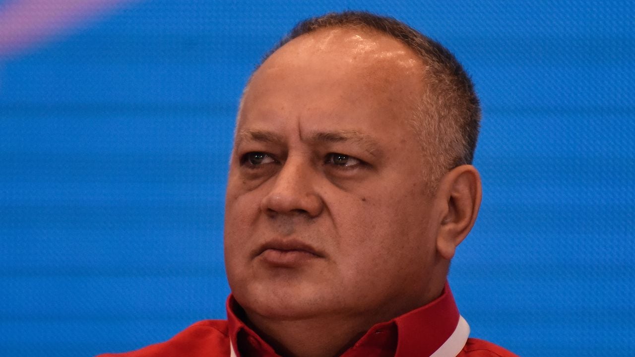 Diosdado Cabello aseguró que el diario El Nacional quedo a deuda con él. (Photo by Carolina Cabral/Getty Images)
