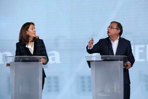 Ingrid Betancourt y Gustavo Petro debate los que son semana y el tiempo