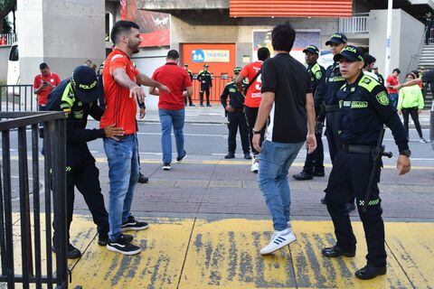 La Policía es la encargada de conservar la seguridad y el orden público en los estadios. Foto: Secretaría de Seguridad de Cali.
