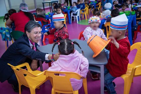 La alcaldesa de Bogotá, Claudia López, inauguró el mega jardín infantil Nuevo Acacias, en la localidad Rafael Uribe Uribe.