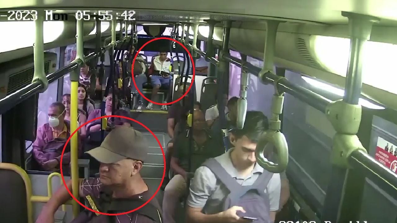 Metrocali reveló video donde se muestra la presunta causa de ataque a puñaladas a un usuario del MIO en Cali.