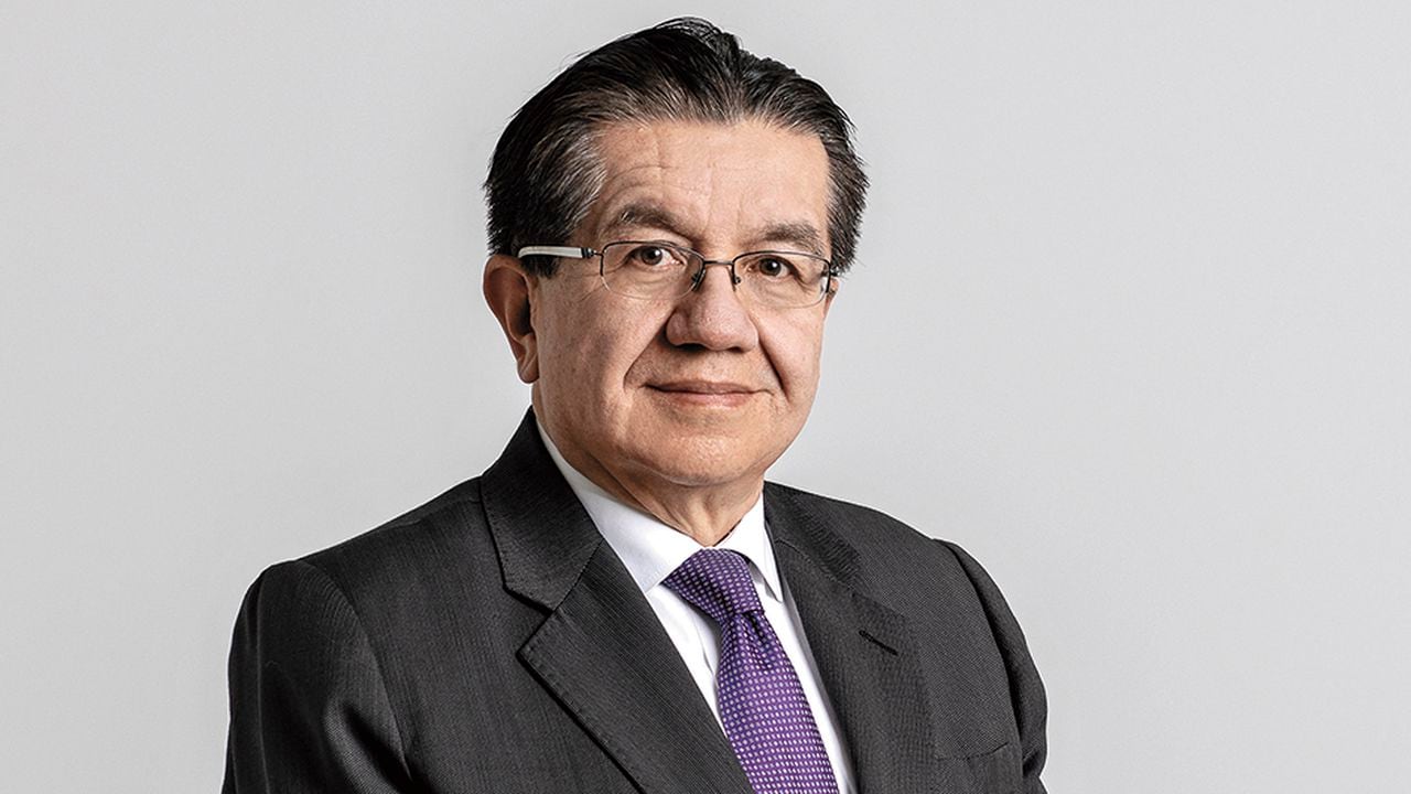  El exministro Fernando Ruiz dijo que “Colombia ha tenido muy buenas EPS y las sigue teniendo. El activismo no tiene sentido cuando se habla de la salud de los colombianos”.