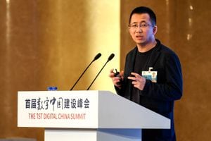 Zhang Yiming, renuncia como CEO de ByteDance, por no considerarse apto para  el cargo.