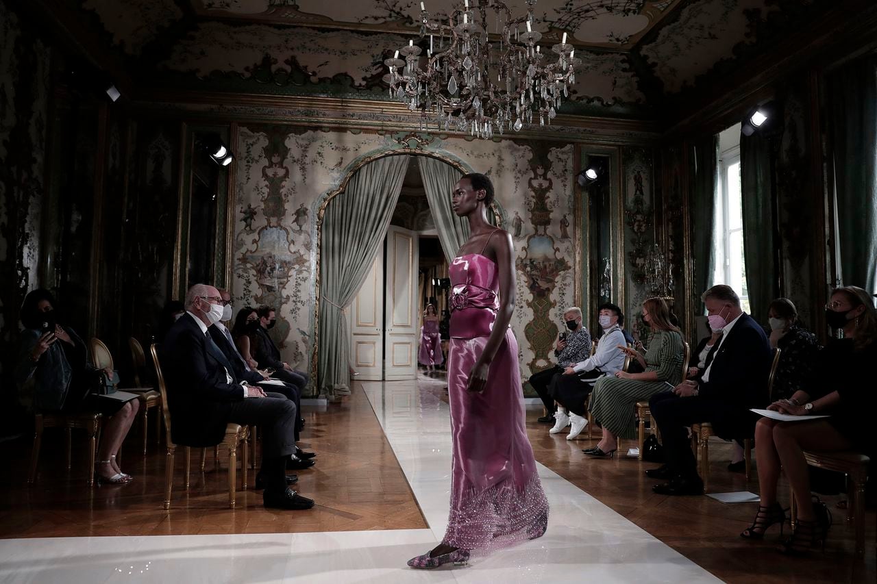 Haute Couture Otoño-Invierno 2021-2022 de Giorgio Armani Privé