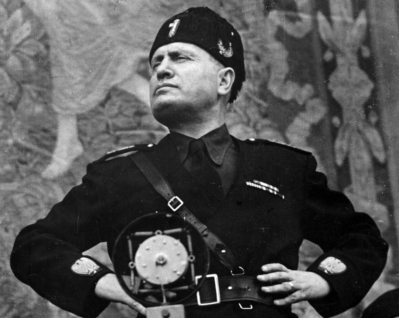 Benito Mussolini fue otro de los polémicos personajes que estuvo postulado.