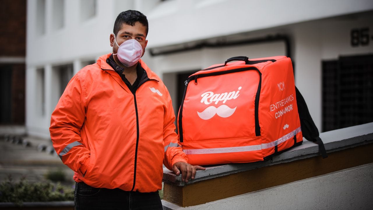 Rafael Mata Rodríguez es uno de los 20 mil rappitenderos que ha estado trabajando diariamente durante la cuarentena nacional.