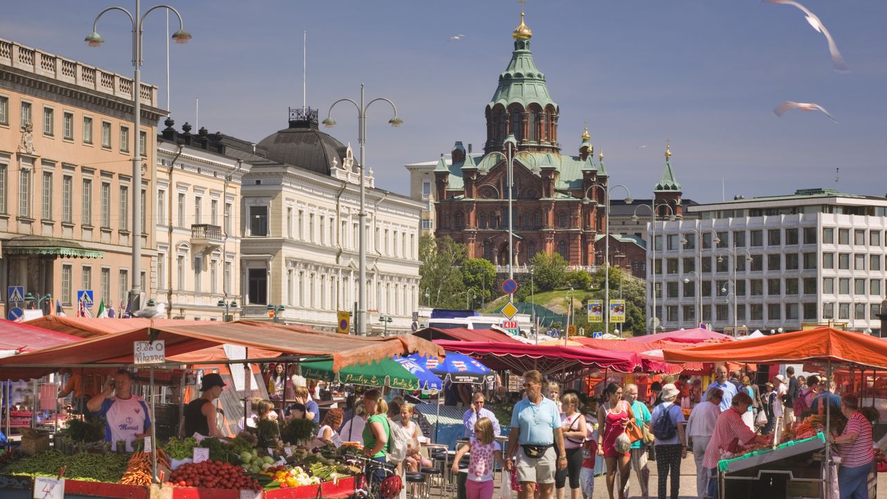 Market Square and Uspenski Orthodox Cathedral