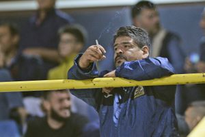 Hugo Maradona falleció este martes a los 52 años en Napoli